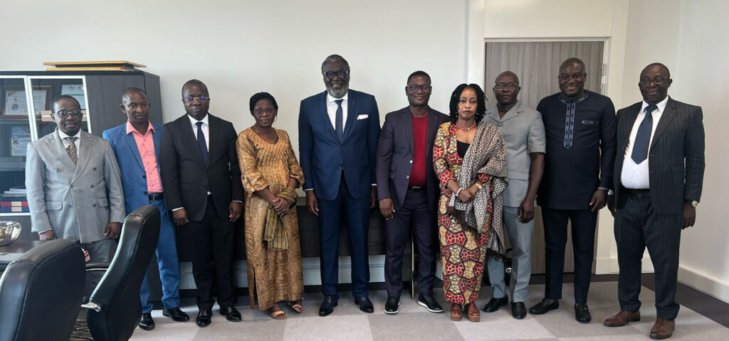 10/03/2025, Visite de la délégation Togolaise à la Direction Générale de la Santé