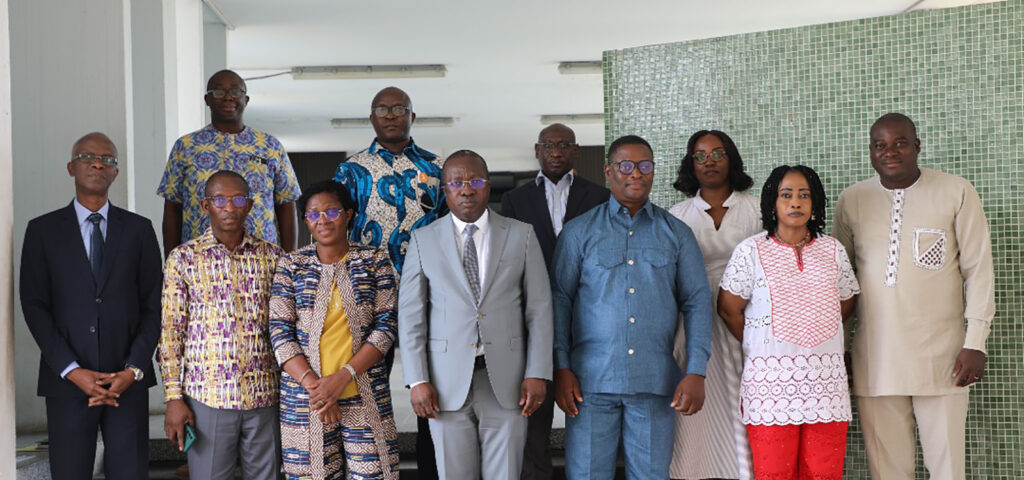 11/03/2025, Visite de l'INSP par la délégation du Ministère de la Santé Togolaise